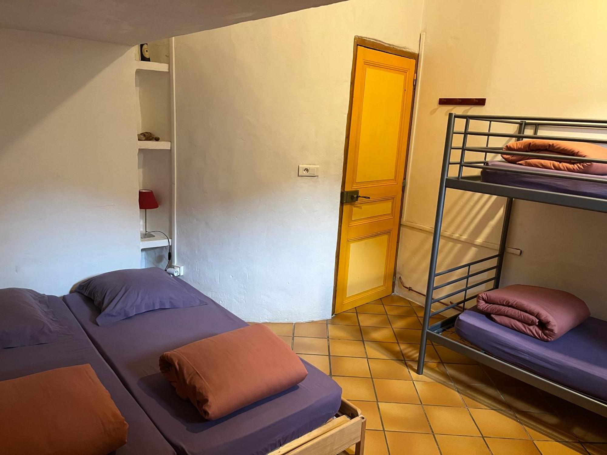 Chambres D'Hotes Gite Saint Roch Tuchan Exterior photo